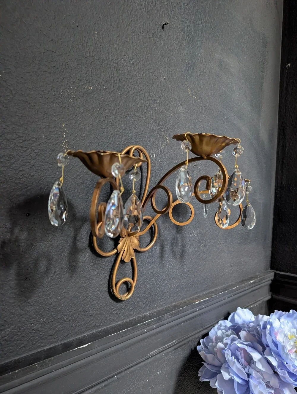 Vintage Gold Hollywood regency vintage wall candelabra sconce w/ ornate metal